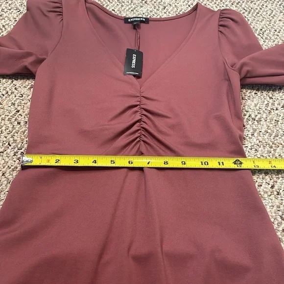 Express Mauve V Neck Ruched Knit Dress. XS - Picture 8 of 10